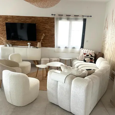 Villa Sérénité 9 Pers, Piscine, Clim, Plages à Pied