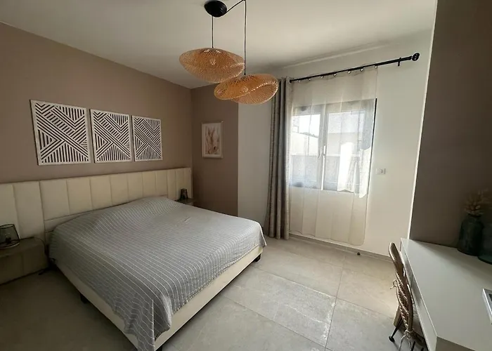 Serenite 9 Pers, Piscine, Clim, Plages A Pied Villa *